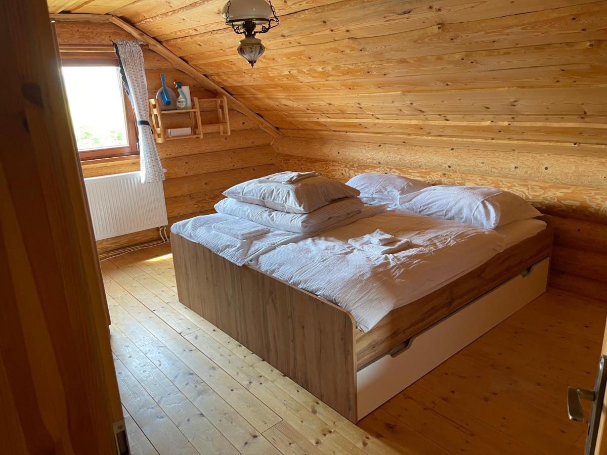 Trinity Log Cabin Wellness Resort Штрба Екстер'єр фото